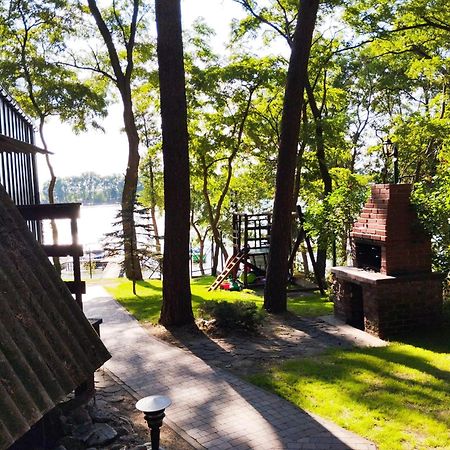 Ostoja Slesin Villa Екстериор снимка